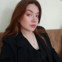 SofiZaratea's Profile Pic