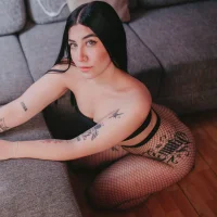 Ella_Se's Profile Pic