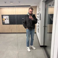 tioshiN 的個人資料圖片