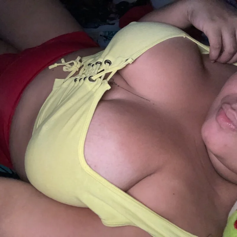 Angelcurvy25 profile photo