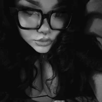 รูปโปรไฟล์ของ violetvvv