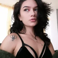 VenusDerose's Profile Pic