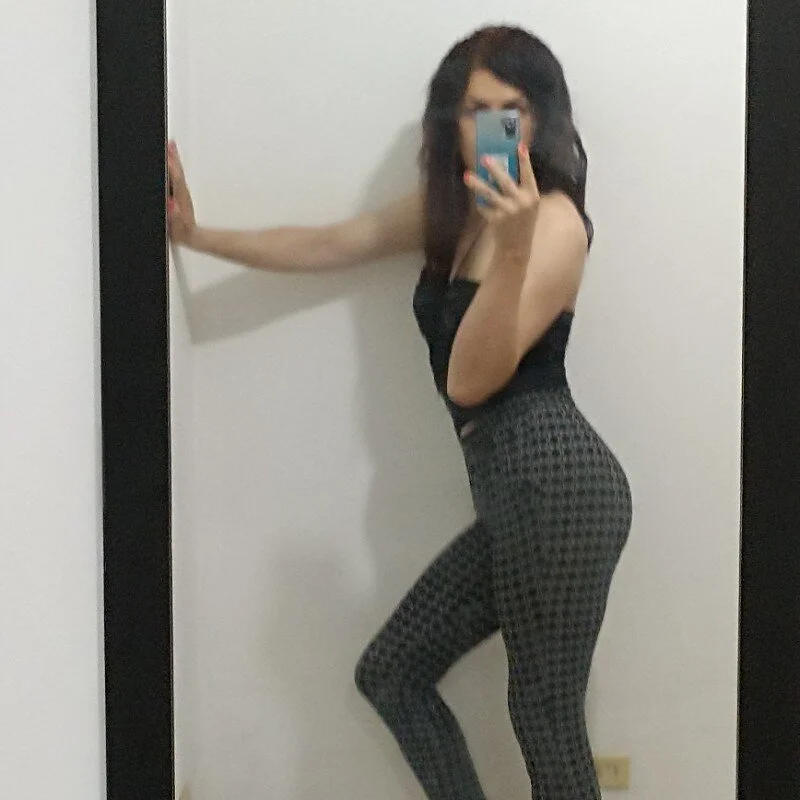 ivonne__hott1 Stripchat profile image