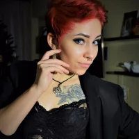 OhRedQueen's Profile Pic