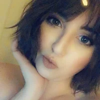 Zdjęcie profilowe modela PetalxLane