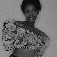 assnatioooo Φωτ, Προφίλ