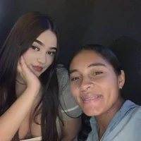 IsabelandMia's Profile Pic