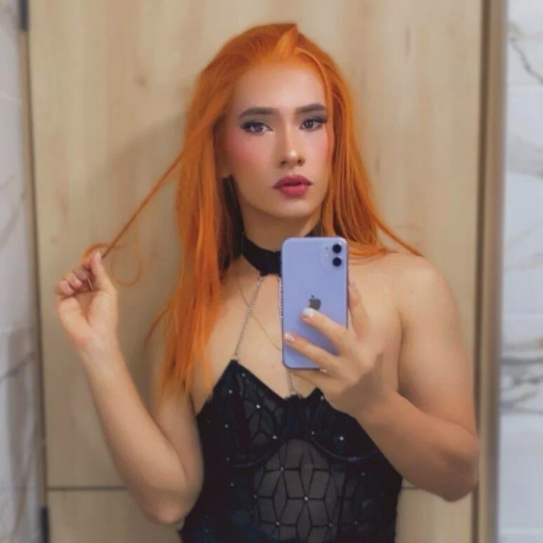 Camiiniieves Stripchat profile image