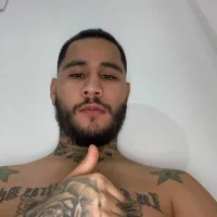king_of_desire Adlı Modelin Avatarı