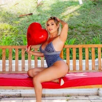 OfficialMiaLinzs profilbillede