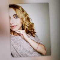 VanessaDan এর প্রোফাইল ছবি