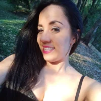 ScarletMilf_1's Profile Pic