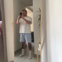 Профилна снимка на jonCastro69