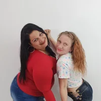 ParisandAnna's Profile Pic