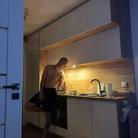 persssikis 的个人资料图片