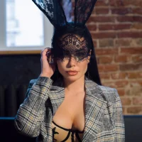 ADRIANA054's Profile Pic