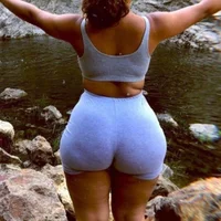 FeminineLady's Avatar Pic