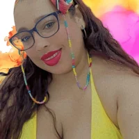 AlexiaTrent's Profile Pic