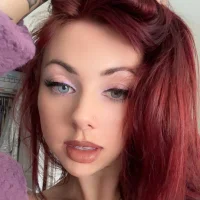 mistressdaphne96's Profile Pic