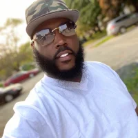 صورة الملف الشخصي لـ beenbornrich