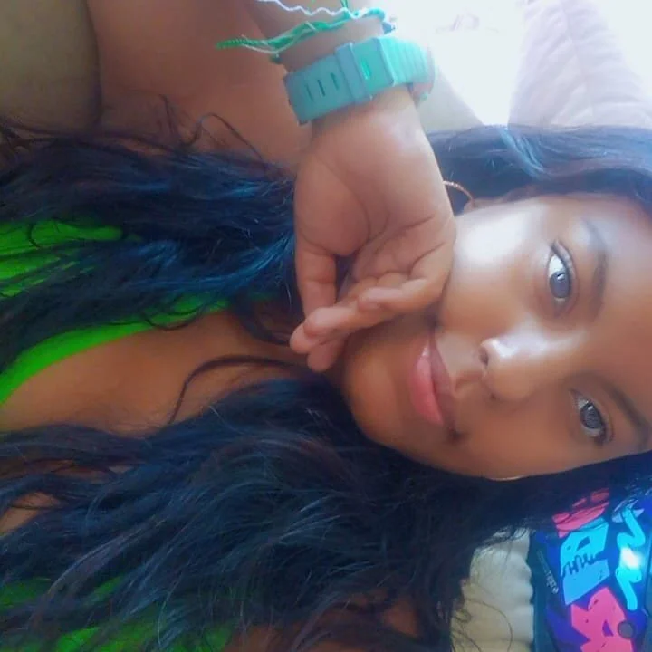 Rose_F0x