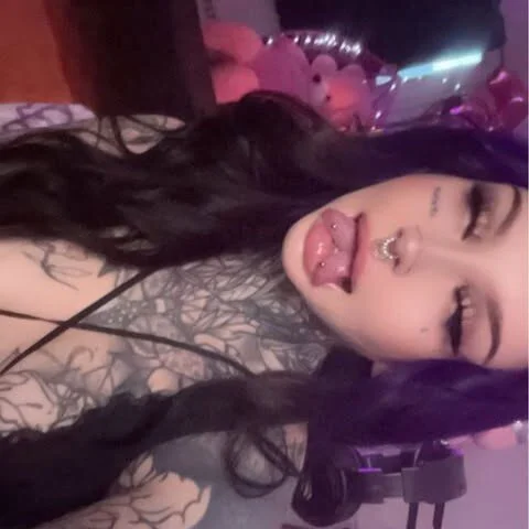 bambitatted profile photo