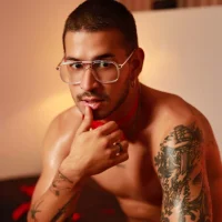 รูปโปรไฟล์ของ CatchingStraight