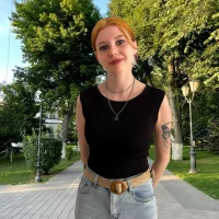 SheenaAlly 的  個人資料圖片