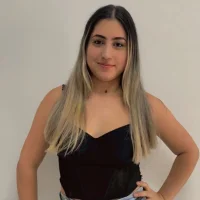 Sofiaconner1 Φωτ, Προφίλ