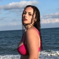 MiaaSecret's Profile Pic