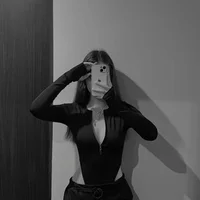 queen_shy's Profile Pic