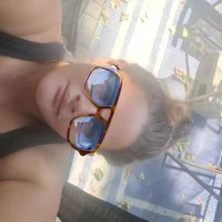 SEXYMILF_43's Avatar Pic