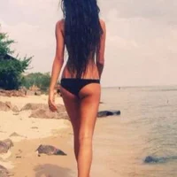 Gambar Profil RebeccaLincer