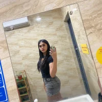 รูปอวาตาร์ของ im_ur_hugecock