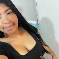 kittyBloom20's Profile Pic