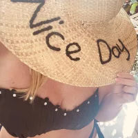 Kitty_RedXX's Profile Pic