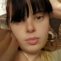 Violeta_Essy's Avatar Pic