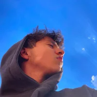 yakaikk's Profile Pic