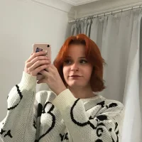 SheenaHamling Φωτ, Προφίλ