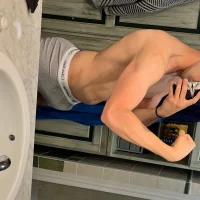 Zdjęcie profilowe modela tiayourstepbro