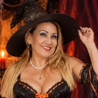 yayita_mature's Avatar Photo