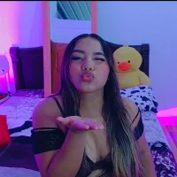 eliana_smith04