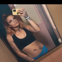 pinkysbadd Φωτ, Προφίλ