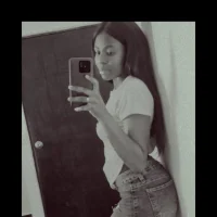 AgathaFerrer_'s Profile Pic