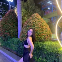 Theahotty12