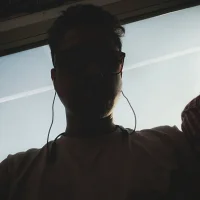 love_artist Adlı Modelin Avatarı