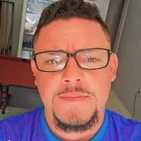 lindoa7's Profile Pic