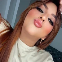 salome_70's Profile Pic