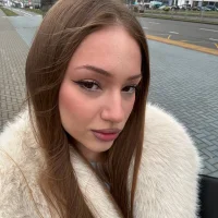 ClariceMcclure's Avatar Pic