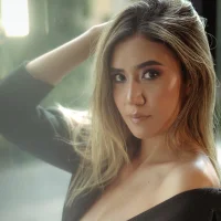 natashaleightt 的個人資料圖片